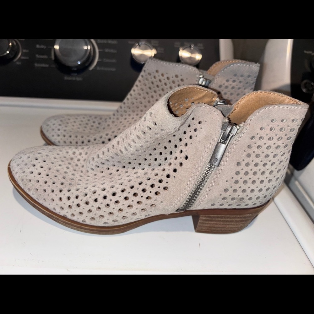 Lucky Brand Perforated Ankle Booties in Light Gray